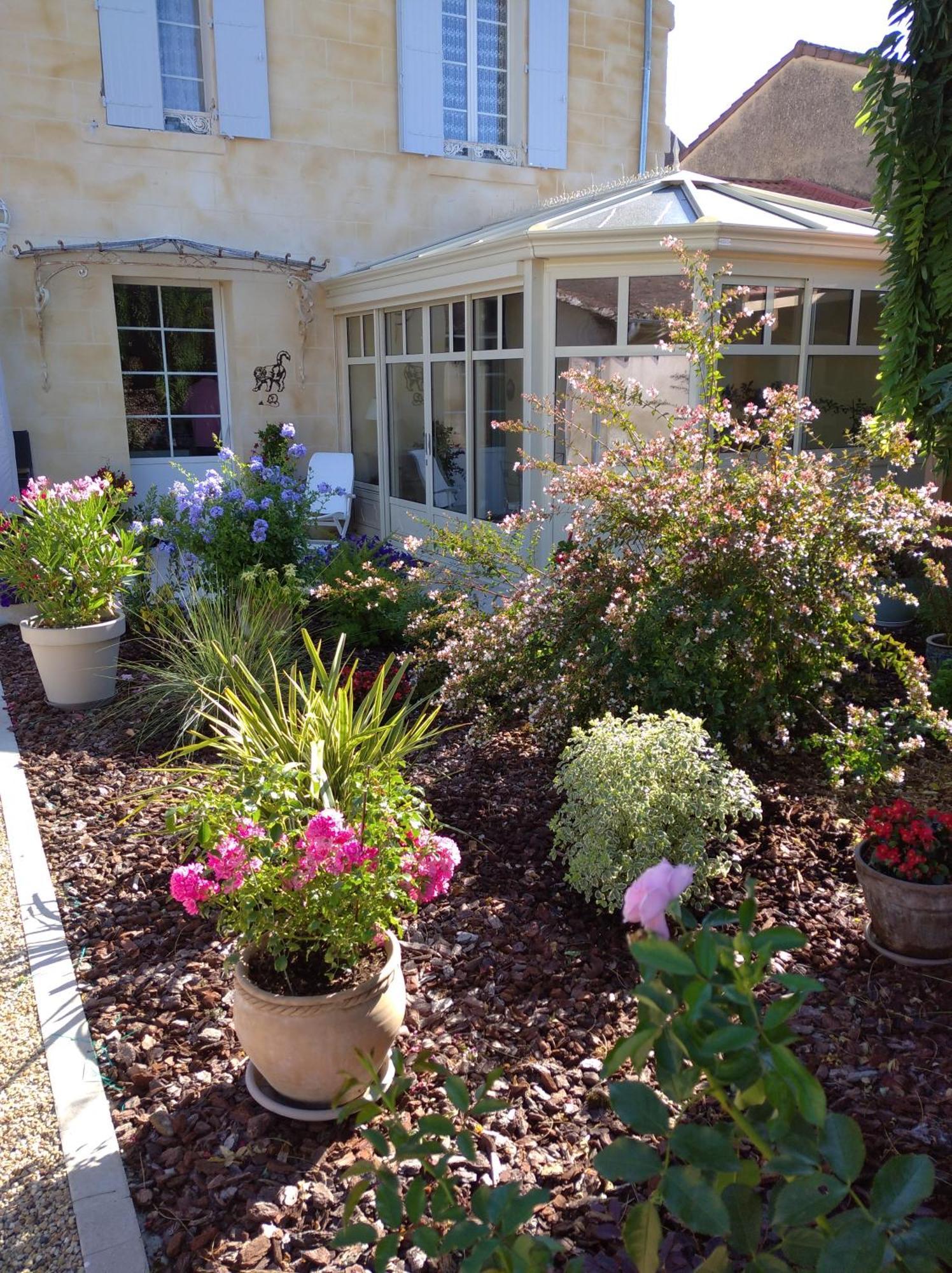 Bed and Breakfast L'Acacia à Bergerac Extérieur photo
